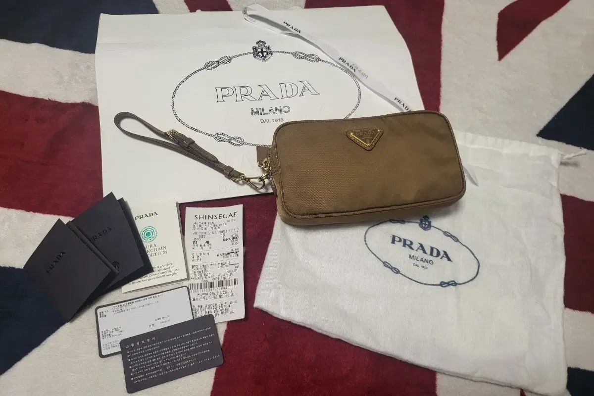 PRADA プラダ Re-Nylon Lee リー エディション 1978 サフィアーノ ポーチ