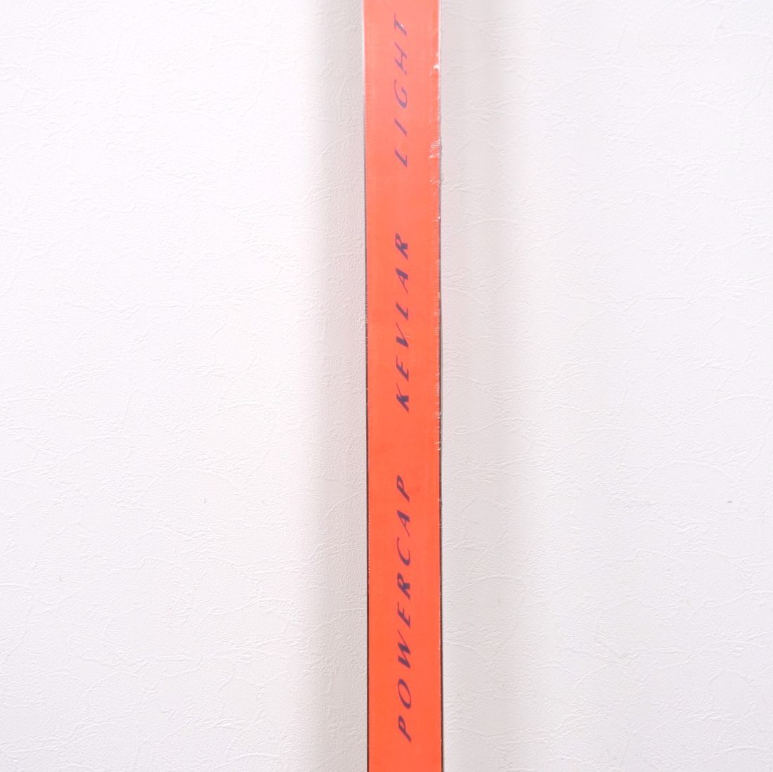 未使用 ダイナミック DYNAMIC Extreme POWERCAP KEVLAR LIGHT 184cm センター 63ｍｍ スキー板 アウトドア 重量実測：約1680ｇ(一本あたり) 未使用 ダイナミック DYNAMIC Extreme POWERCAP KEVLAR LIGHT