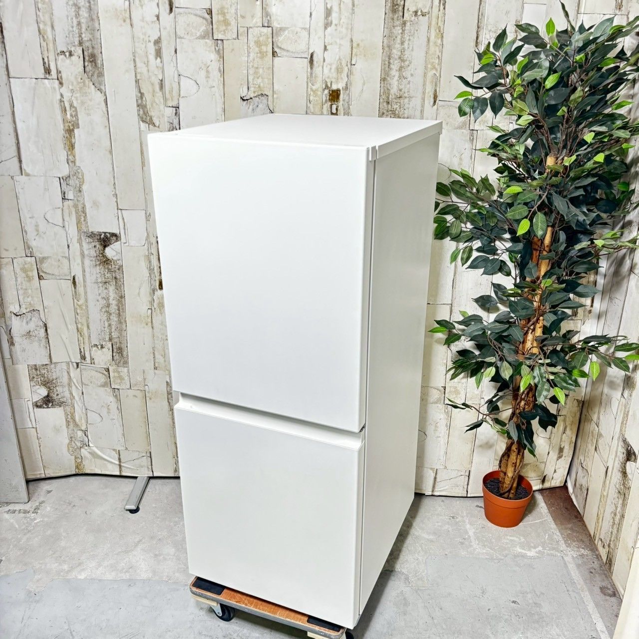 2023年製】Panasonic パナソニック NR-B16C1-W ノンフロン冷凍冷蔵庫 