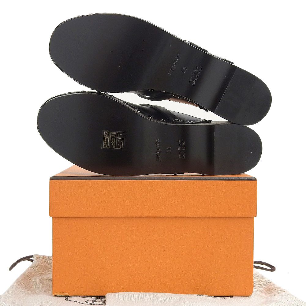 ミュール カルロッタ 半額以下‼️エルメス定価222,200円 エルメスミュール(カルロッタ黒)