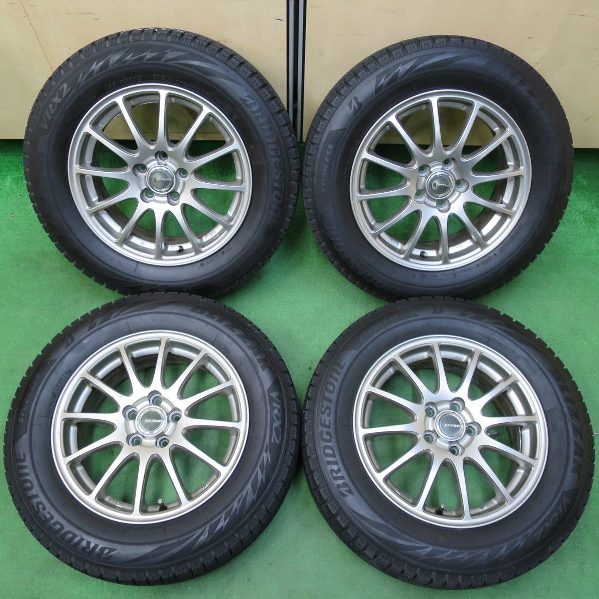 ブリヂストン スタッドレスタイヤVRX2 195/65R15とECO FORME 【公式通販】
