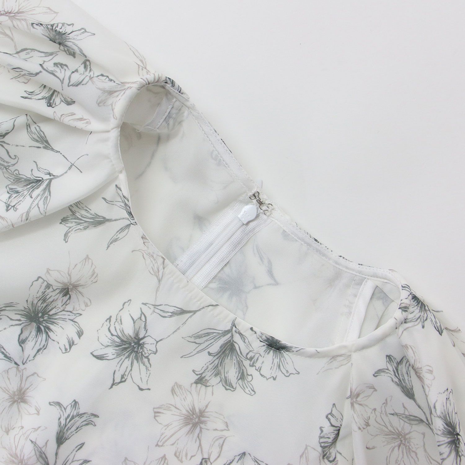 JUSGLITTY ホワイトブラウス SIZE1 JUSGLITTY｜ジャスグリッティーのシャツ/ブラウス（ホワイト