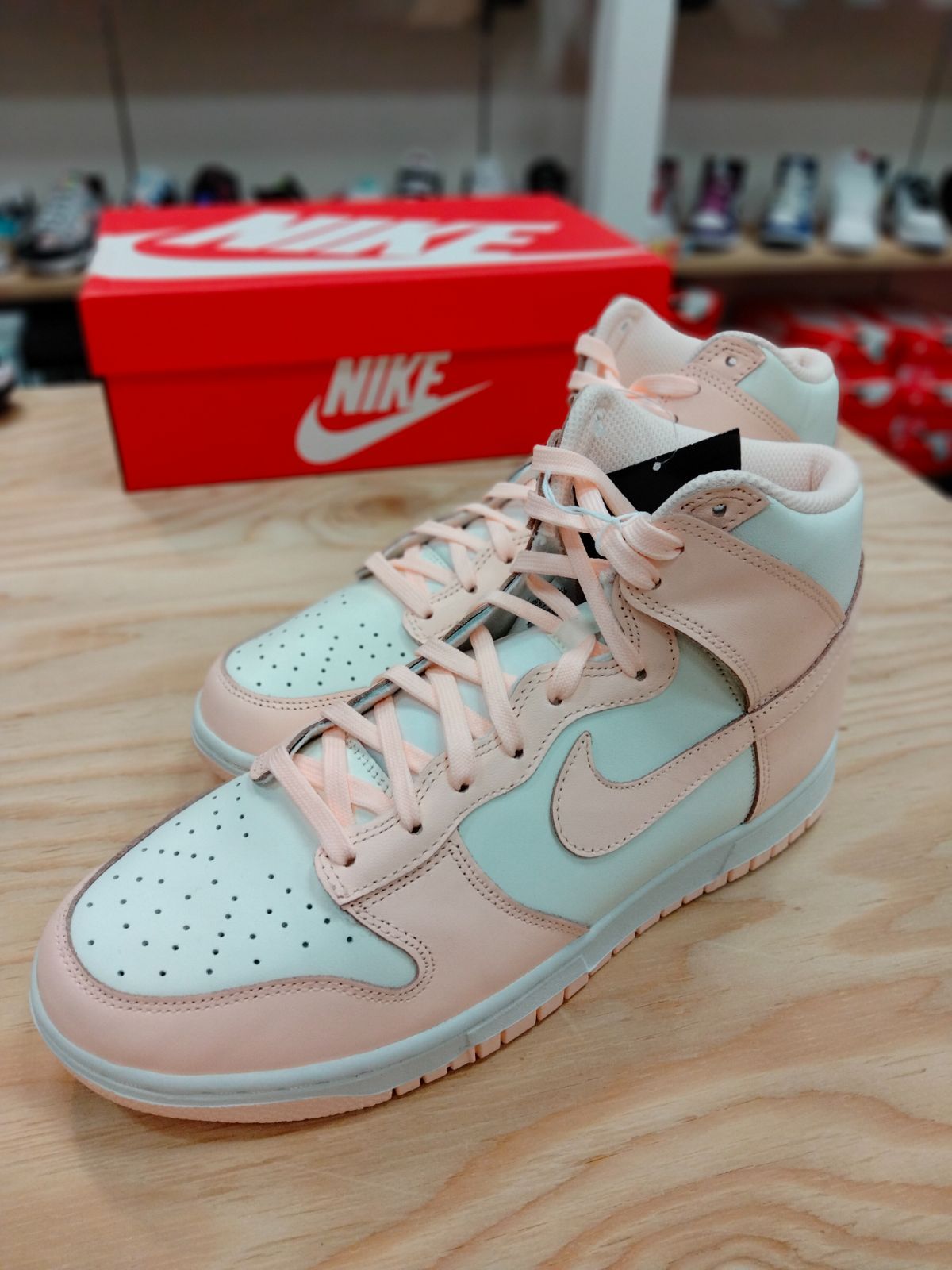 NIKE WMNS DUNK HIGH "CRIMSON TINT"24.5cm