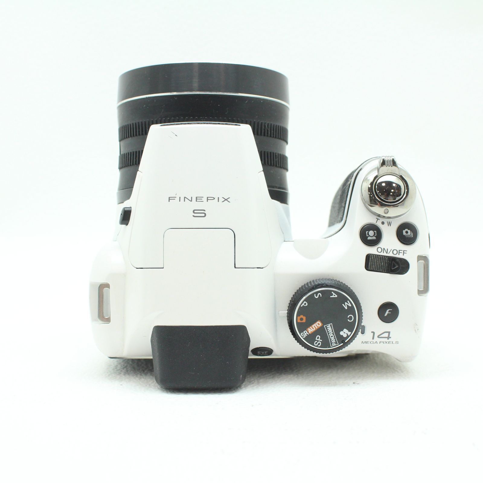 FUJIFILM FINEPIX S4500 ホワイト - メルカリ