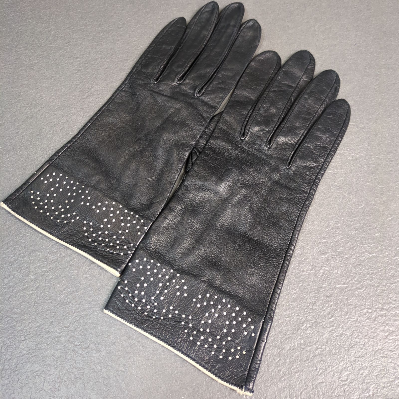 Vintage CHANEL 7 1/2 ココマーク レザーグローブ ヴィンテージ シャネル 手袋 ブラック 希少