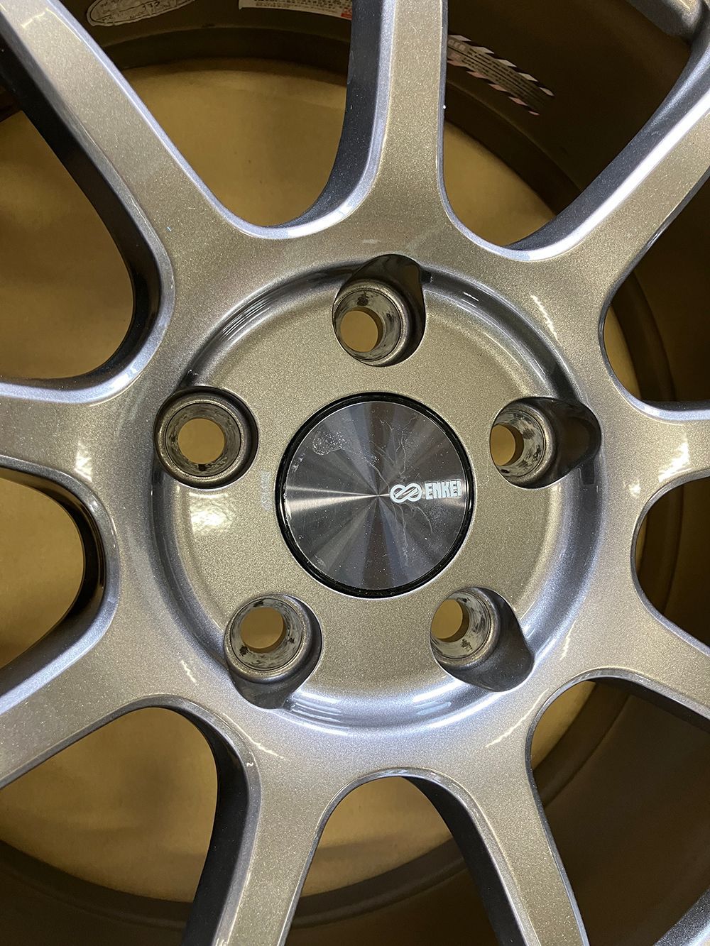 ヒロピーPF09 18インチ　PCD112 8j 楽天市場】BRZ ZD8 アルミホイール エンケイ パフォーマンス