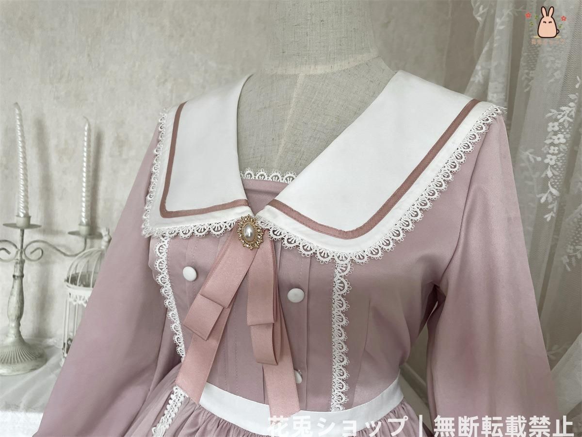 ピンクのロリータ風ドレス
