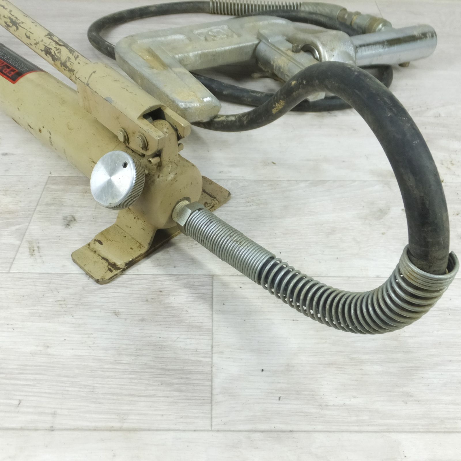 亀倉精機 KAMEKURA パイプ断水機 P-50N 油圧ポンプ EP-700型 ポリ管