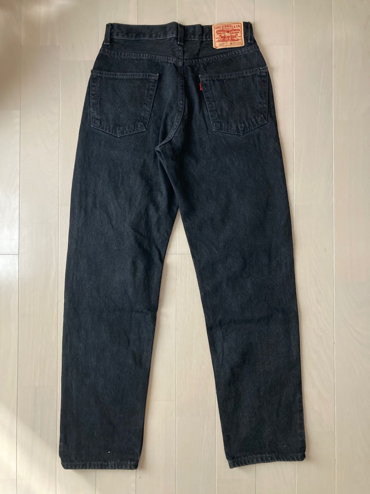 148【Levi's 550 BLACK】W33 L34 ブラックワイドバギー - メルカリ