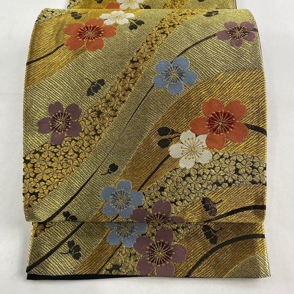 袋帯 秀品 桜 流水 金糸 金色 六通 正絹 【中古】 - メルカリ