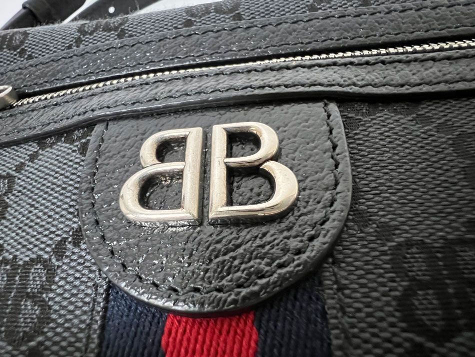 GUCCI グッチ BALENCIAGA バレンシアガ コラボ ハッカー GUCCI グッチ BALENCIAGA バレンシアガ コラボ ハッカー