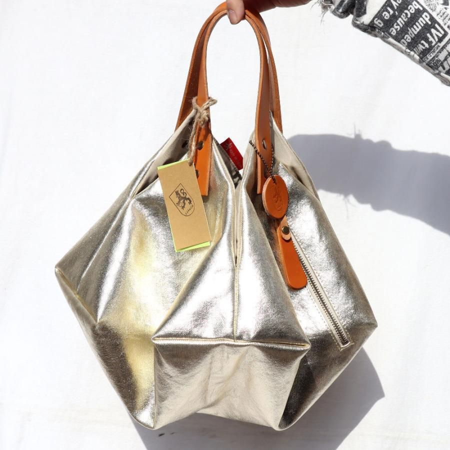 日本製 バッグ トートバッグ folio II origami tote bag M ゴールド gold 本革 箔帆布 Lahella 一枚布  L-281