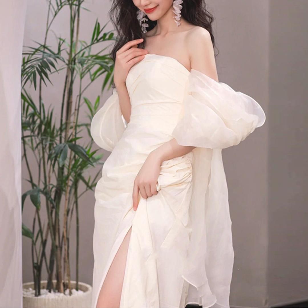オフショル×チュール袖が華やぐ上品なウェディングロングドレス couture an/クチュールアン】オフショル/ ラメ/ チュール/ オ