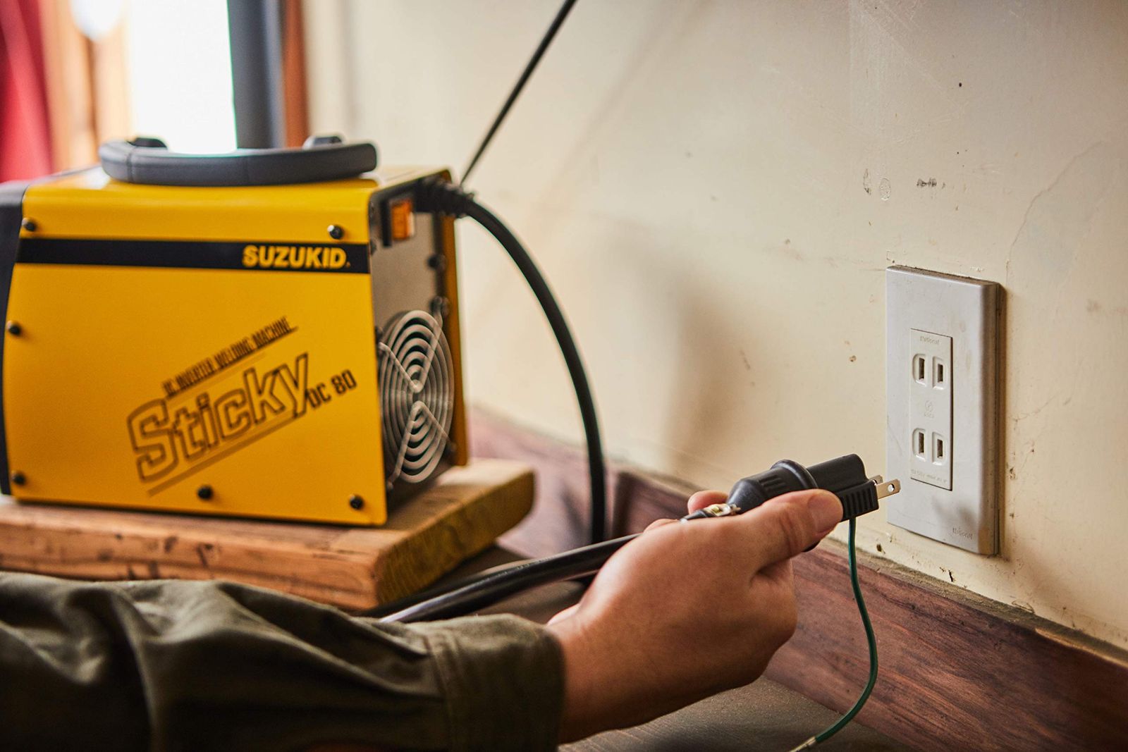 SUZUKID アーク溶接機 スティッキー80 100V 直流インバーター オンラインストア モデル STK-80