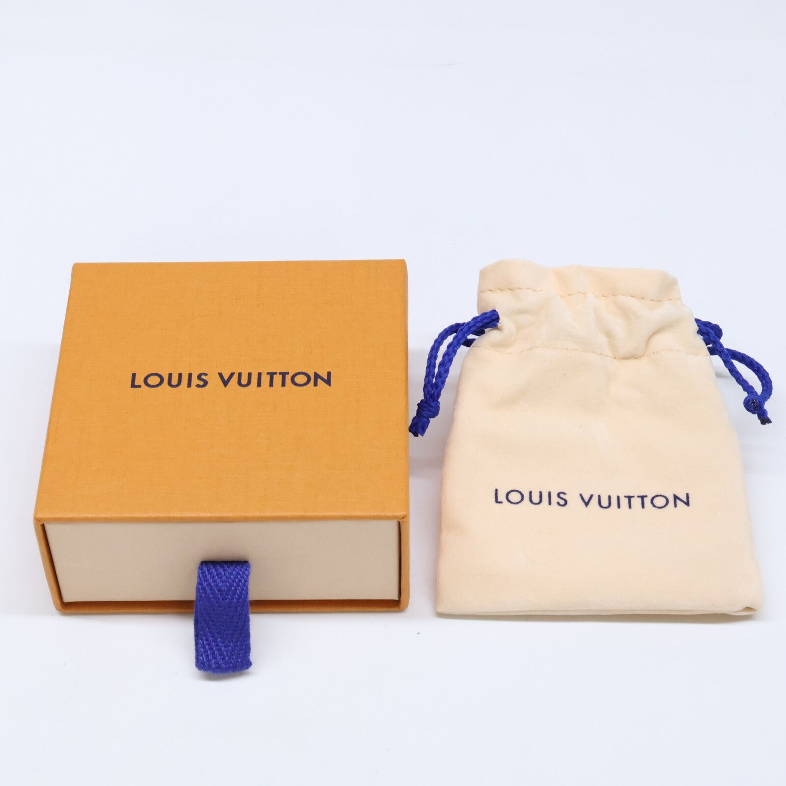 LOUIS VUITTON ルイヴィトン 【美品】24年製 M1150A Ag925 カフ