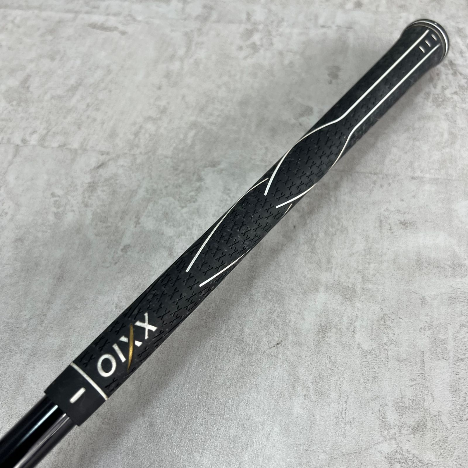 XXIO ゼクシオ 7代目 MP700 メンズゴルフドライバー カーボン SR