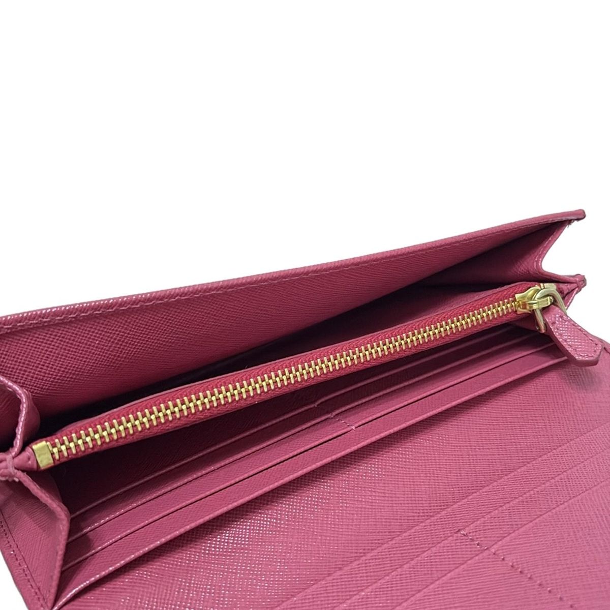 PRADA(プラダ) 長財布美品 - ピンク レザー - メルカリ