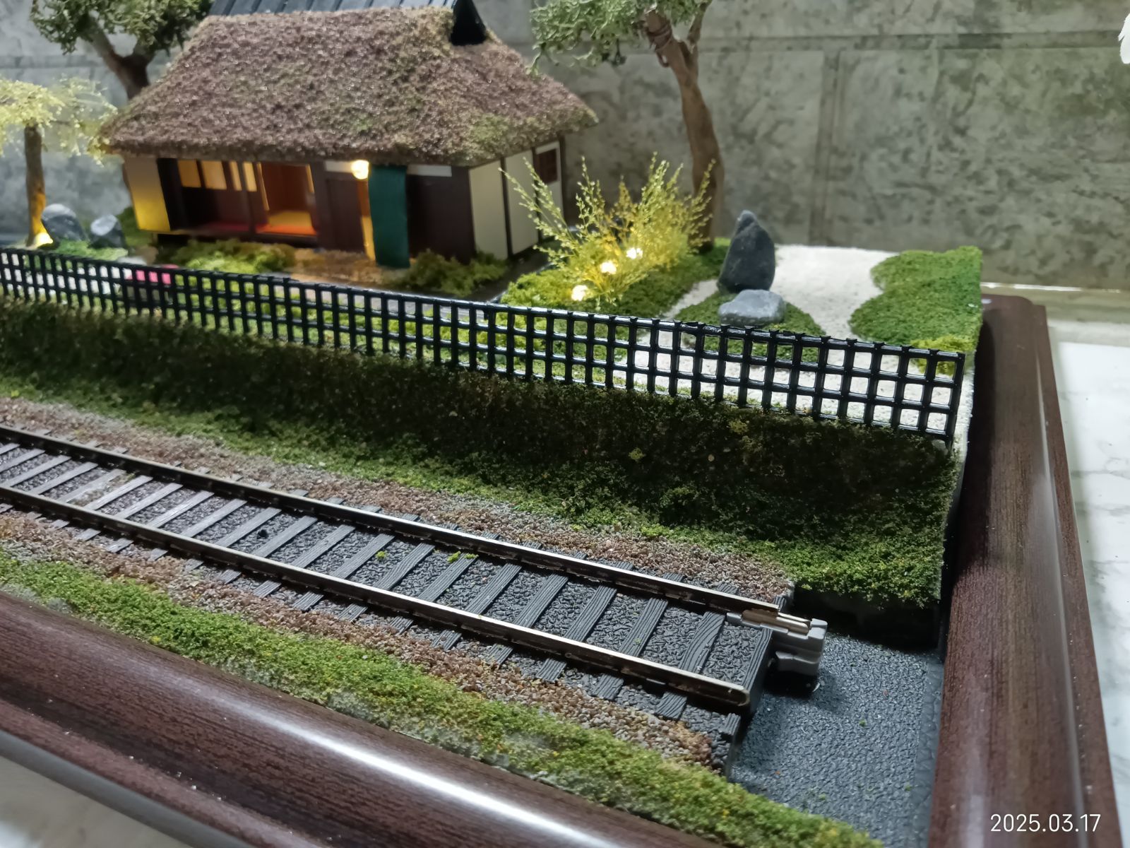 HOゲージ】茅葺き屋根の古民家 ジオラマ＆モジュール（☆建屋