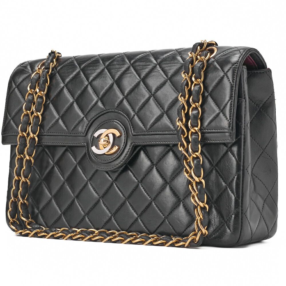 CHANEL シャネル チェーンショルダーバッグ マトラッセ パリ ターンロック ラムスキン 黒 ゴールド金具 ブランド