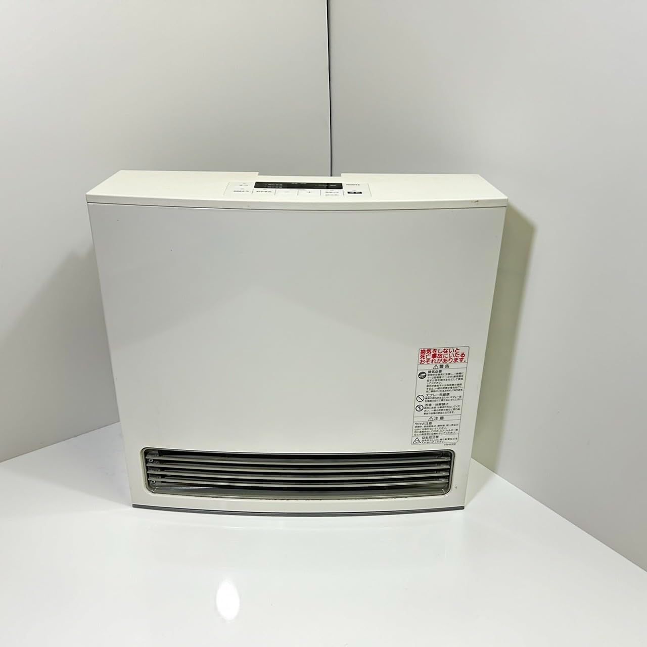 ガスファンヒーター GFH-4006S-W5 スノーホワイト+ガスコードセット ガスファンヒーター GFH-4006S-W5 スノーホワイト+ガスコード