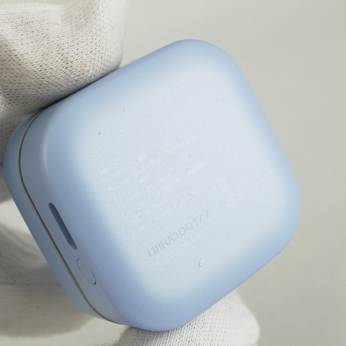 AVIOTxにじさんじ TE-Q3-IBR 充電ケースのみ USED美品 イブラヒム