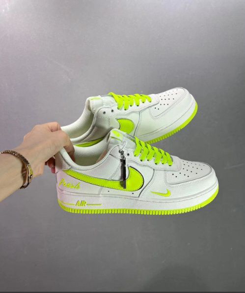 ナイキ スニーカー Nike Air Force 1 Low 07 スポーツシューズ メンズ レディース 運動靴 クリスマス ギフト プレゼント ホワイト＆グリーン 並行輸入品