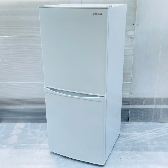 アイリスオーヤマ中古冷凍冷蔵庫142L2023年 形名IRSD-14A-W アイリス
