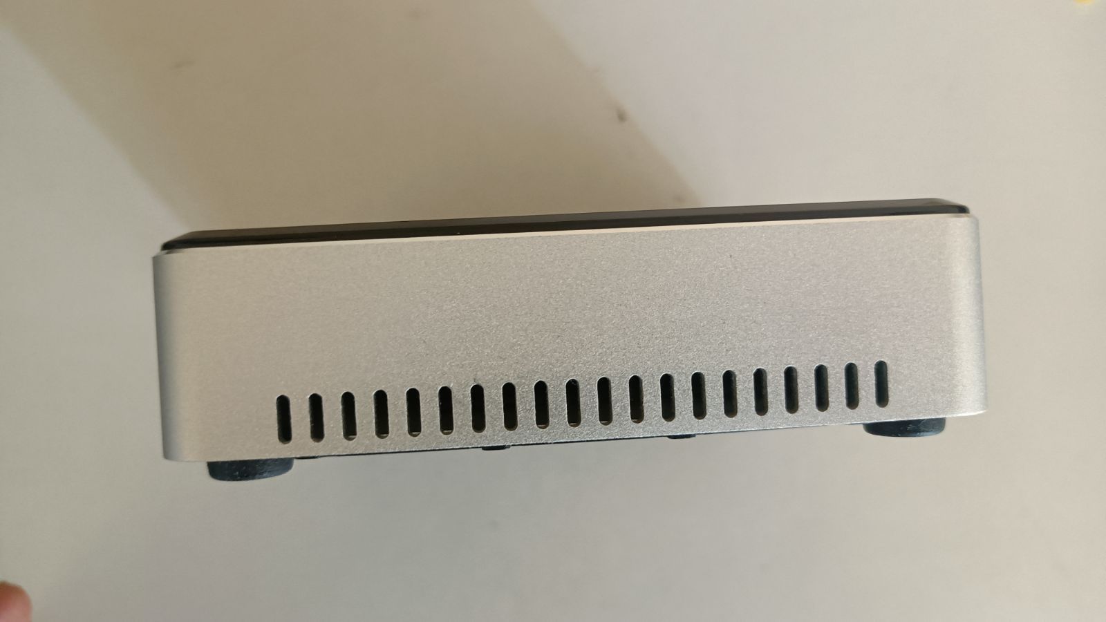ミニPC Intel NUC 第五世代Core i5 SSD256Gメモリ16G - メルカリ