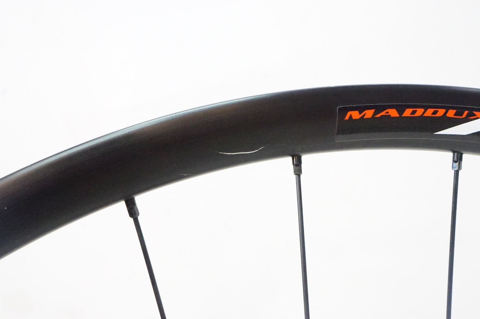 MADDUX 「マダックス」 RD4.0DISC ホイール前後 MADDUX 「マダックス」 RS3.0 フロントホイール / 奈良店