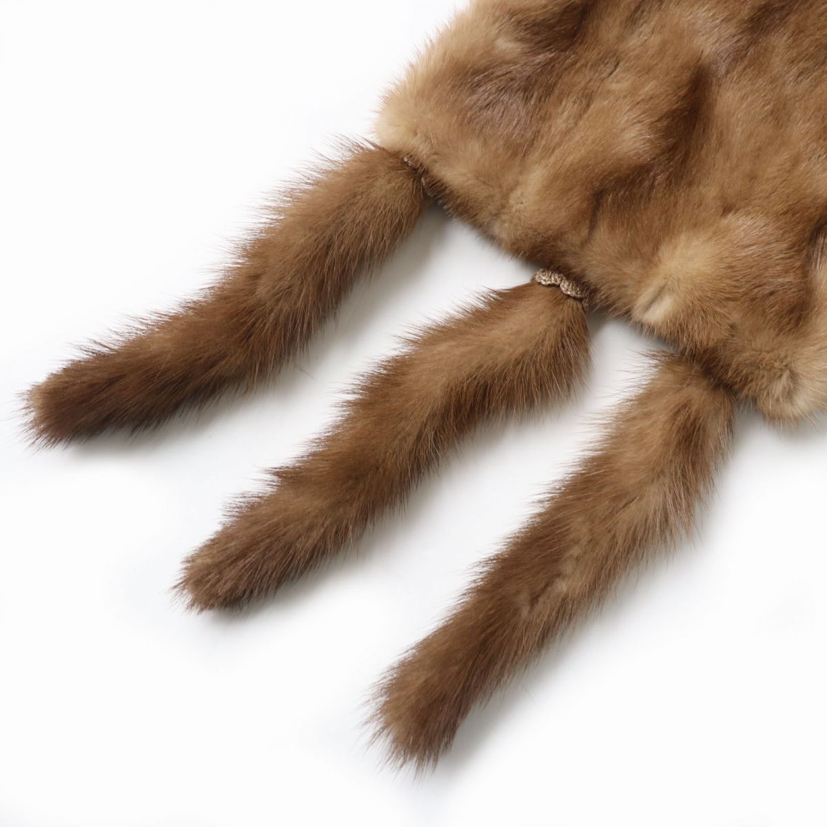 美品☆MITSUKOSHI ミツコシ MINK パステルミンク 裏地花柄刺繍入り 本毛皮大判ショール/ティペット/ストール ブラウン 毛質柔らか◎