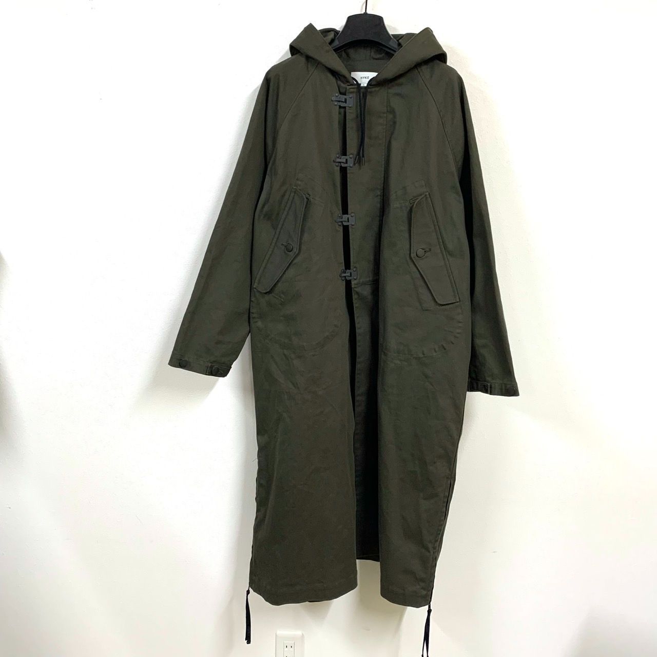 HYKEハイク/コットンデッキパーカーコート/黒/ 201-17236 033 HYKE】ハイク/コットンデッキパーカーコート/1サイズ/オリーブ系