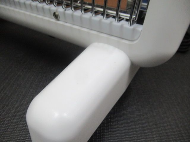 サンルミエ 遠赤外線暖房器