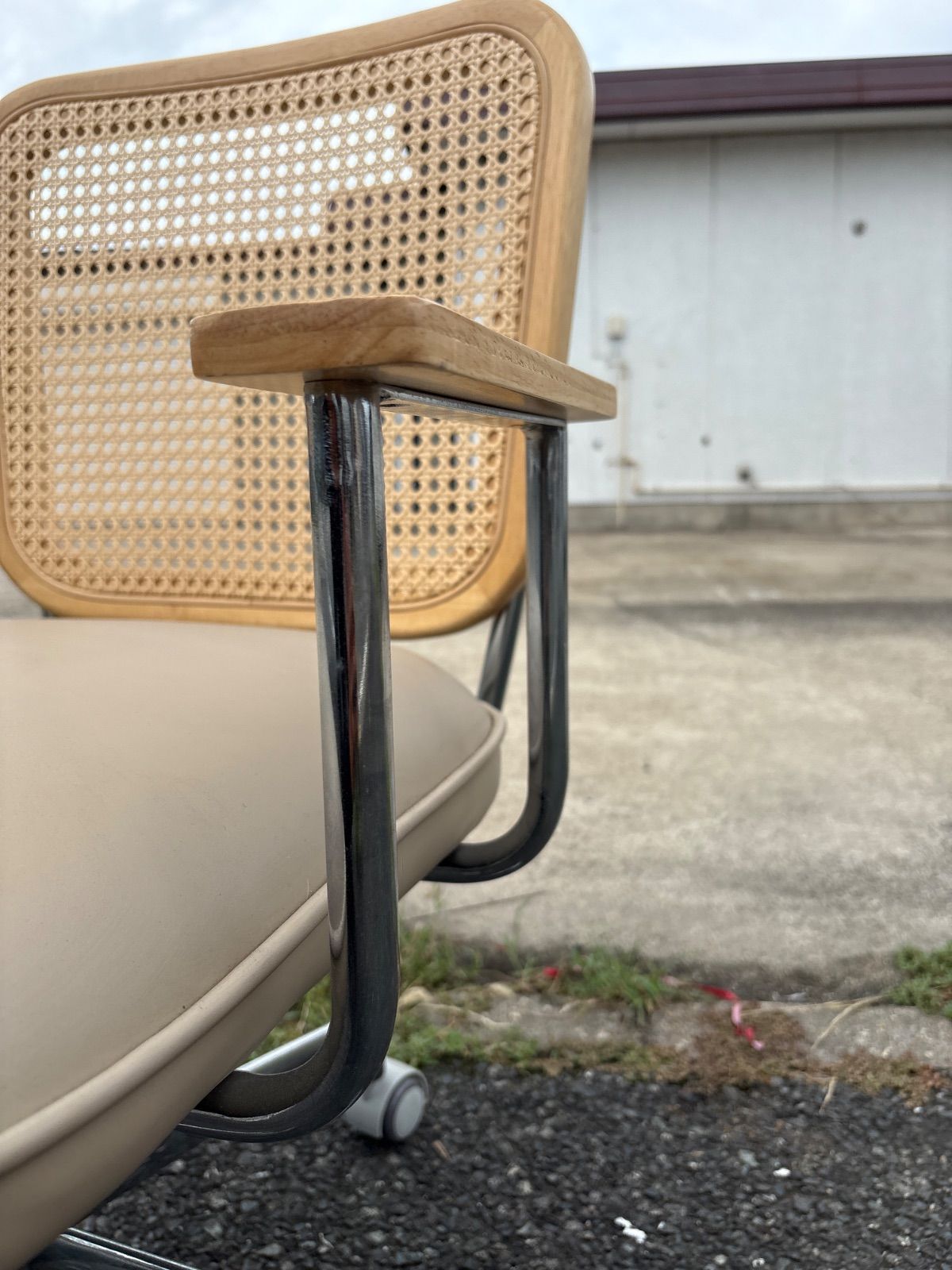 最新 ✨美品【LOWYA/ロウヤ/ラタン調デスクチェア】ベージュ