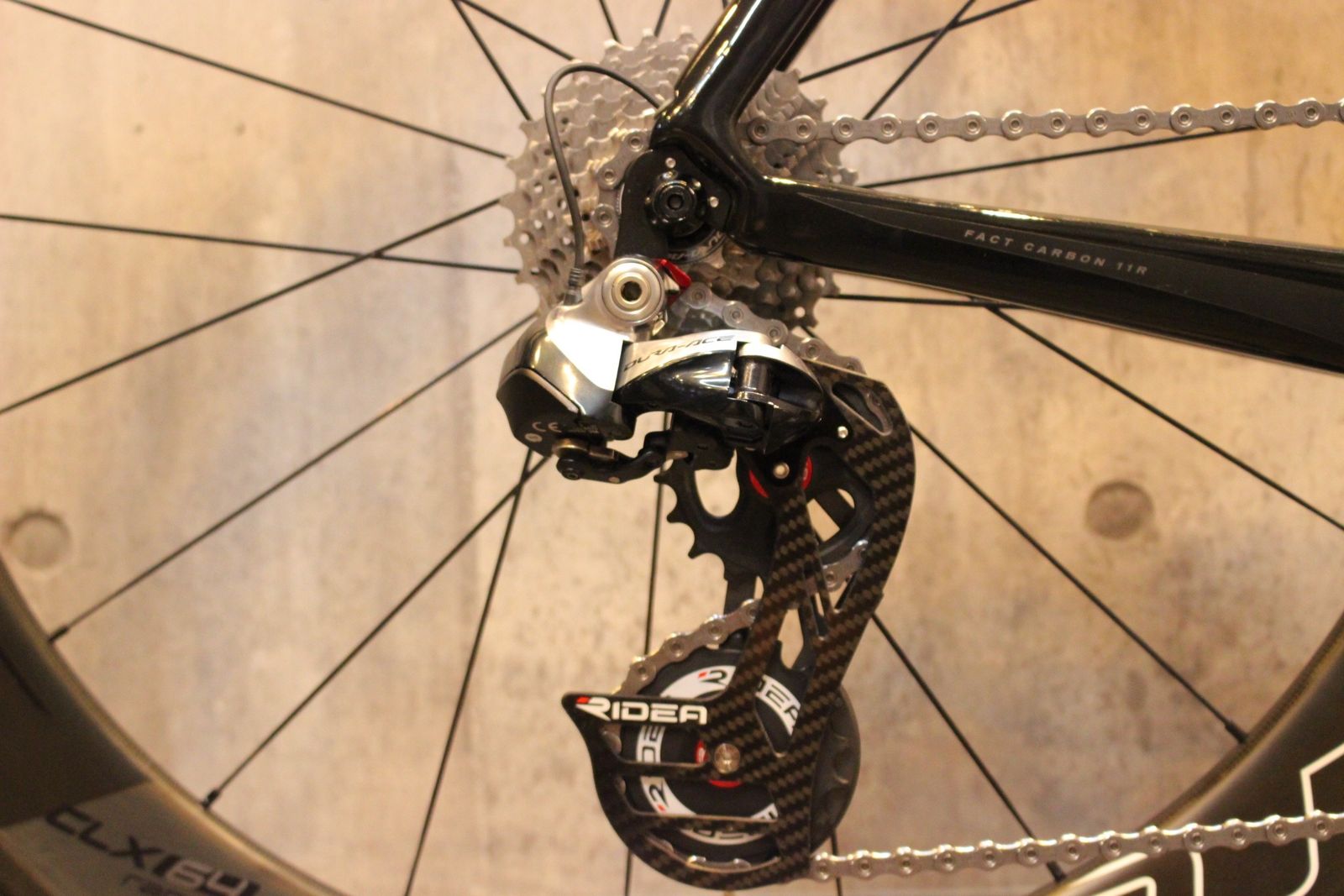 スペシャライズド SPECIALIZED ヴェンジ S-WORKS VENGE 2015 52サイズ シマノ デュラエース 9070 Di2 11s カーボン ロードバイク 名古屋店 DECORATOM_COM_BR