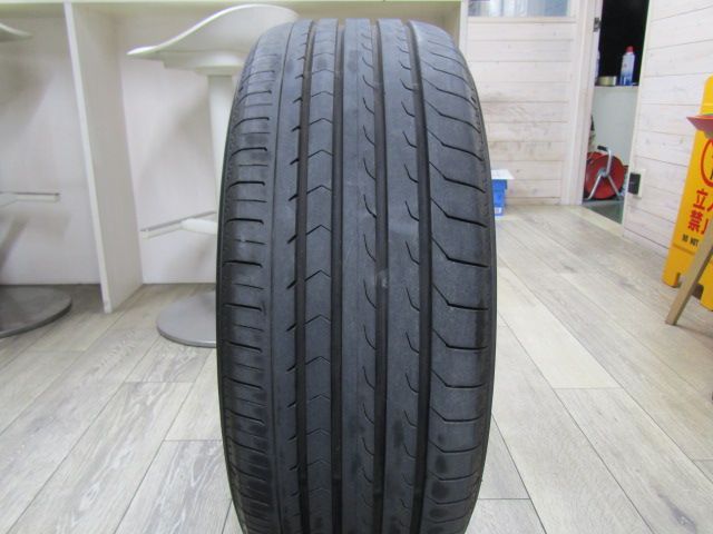 【1本販売】ヨコハマ　ブルーアース　RV03　235/50R18（港北店）