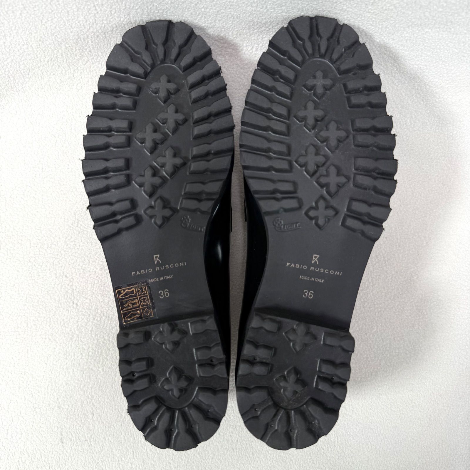 極美品・現行ロゴ✨ファビオルスコーニ 厚底 コインローファー レザー