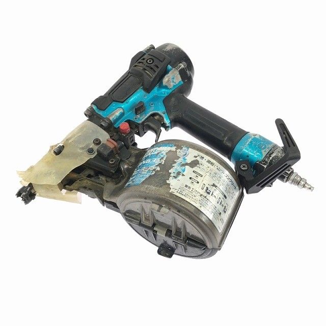 品 makita マキタ 65mm 高圧 エア釘打機 AN633H 青 高圧エアホース付き エアー釘打ち機 エアーツール 大工道具 エア工具