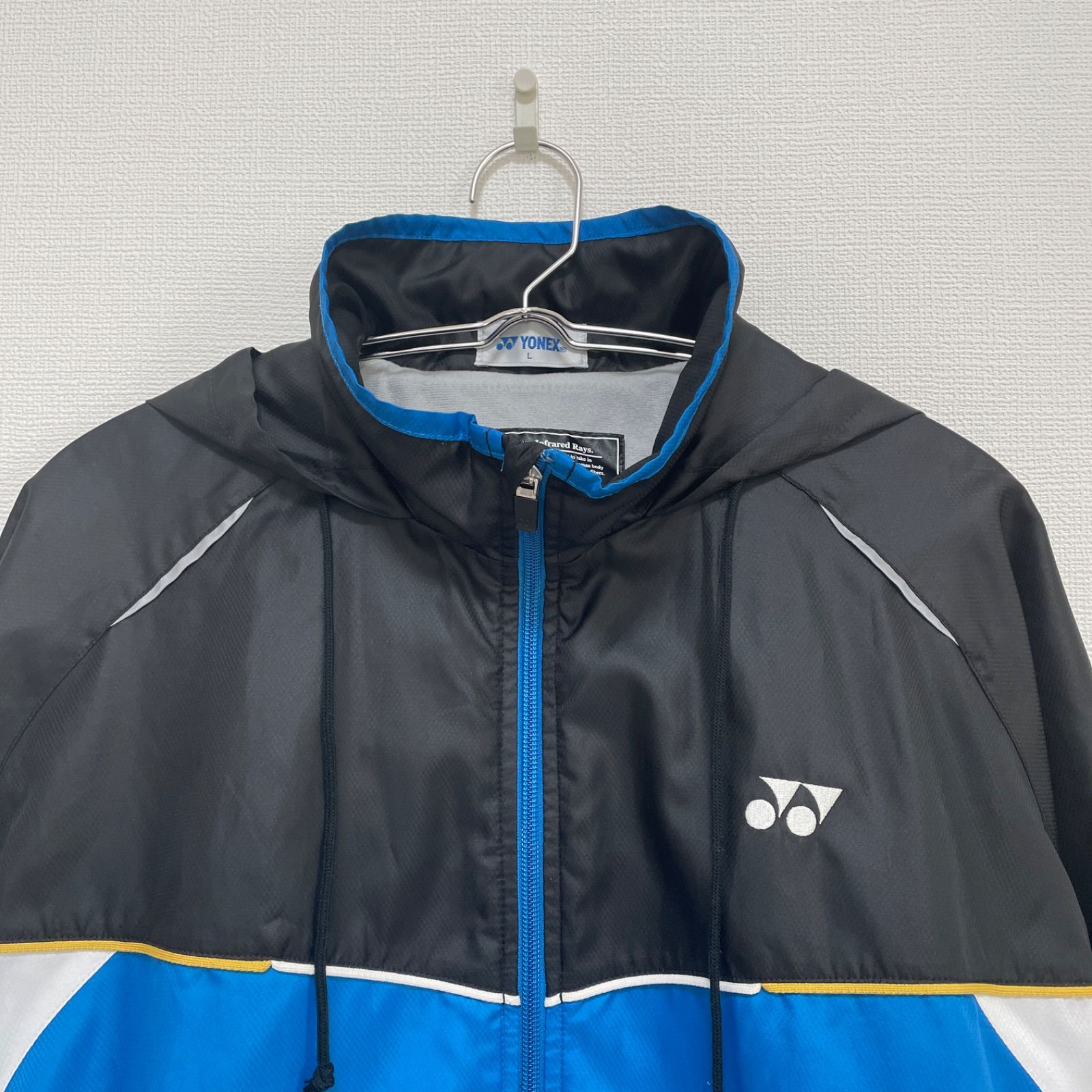 YONEX ウィンドブレーカー ナイロンジャケット ワンポイント 黒 青 L 