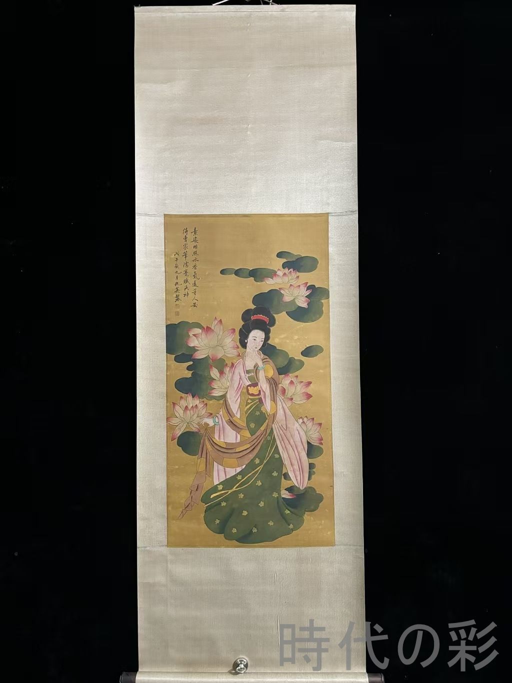 中国古美術 明代 仇英 仕女図 三尺 絹本 手描き 掛け軸 巻き物 中国書画 古美味 掛け物 人物図 中堂画 装飾画 唐物 肉筆 中国書画 古美味 掛け物 人物図 中堂画 装飾画 時代画家 R07100729
