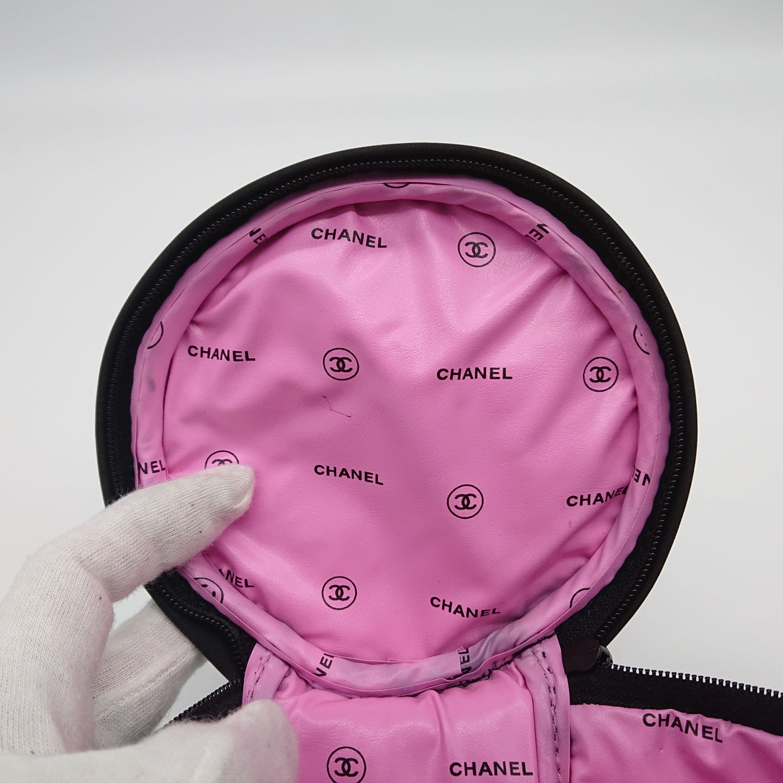CHANEL シャネル 化粧ポーチ 小物入れ ブラック / ピンク CHANEL シャネル 化粧ポーチ 小物入れ ブラック / ピンク