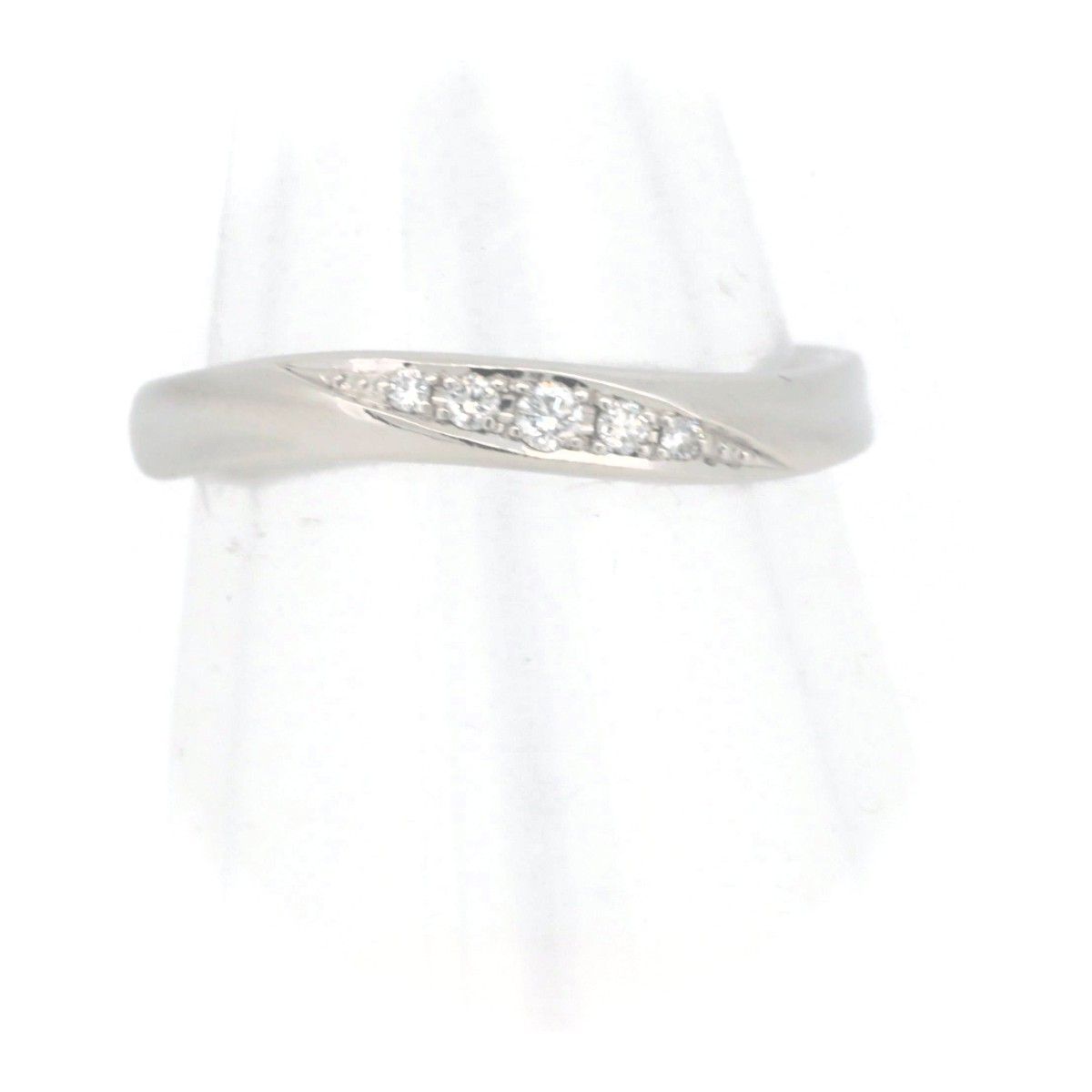 ロイヤルアッシャー ダイヤモンド リング 指輪 8号 0.04ct PT950(プラチナ) 質屋出品 - メルカリ