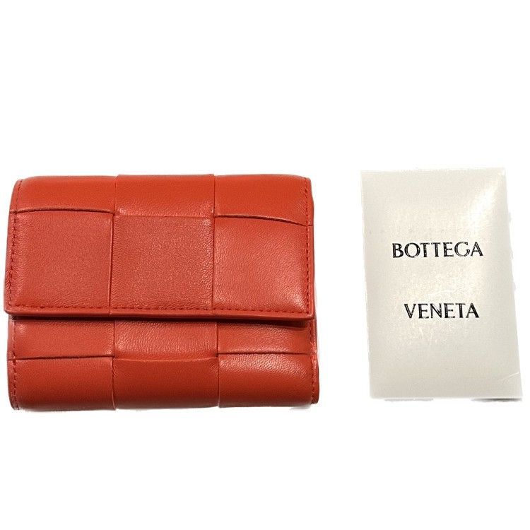 箱付き新品未使用】Bottega Veneta 新作22AW 三つ折り 赤 ミニ