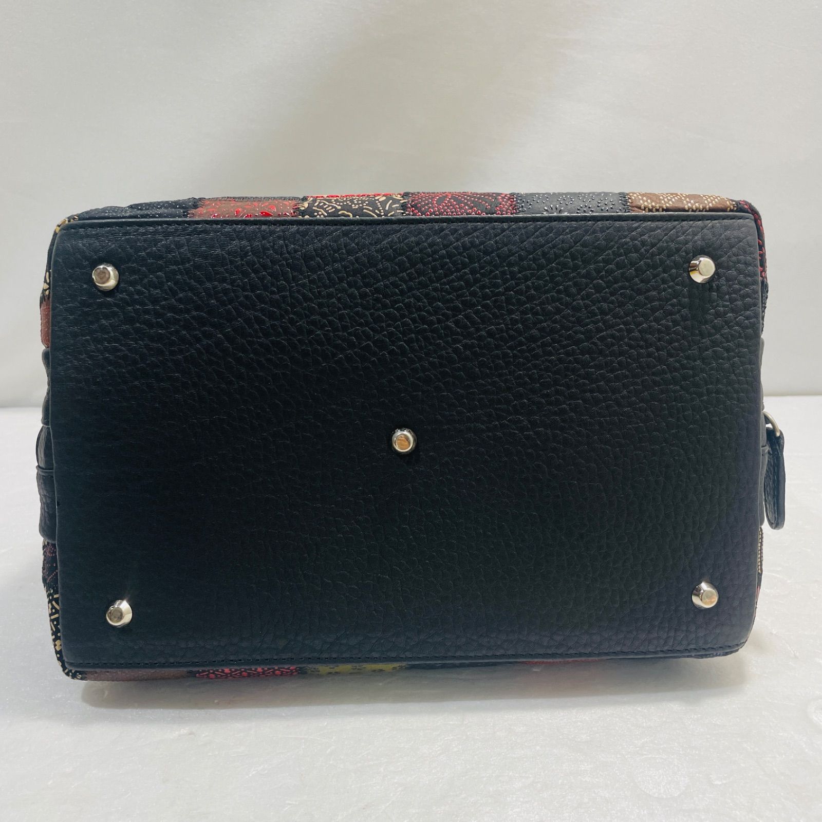 印伝 印傳 本漆 鹿革 マルチパッチワーク ハンドバッグ JRA - メルカリ