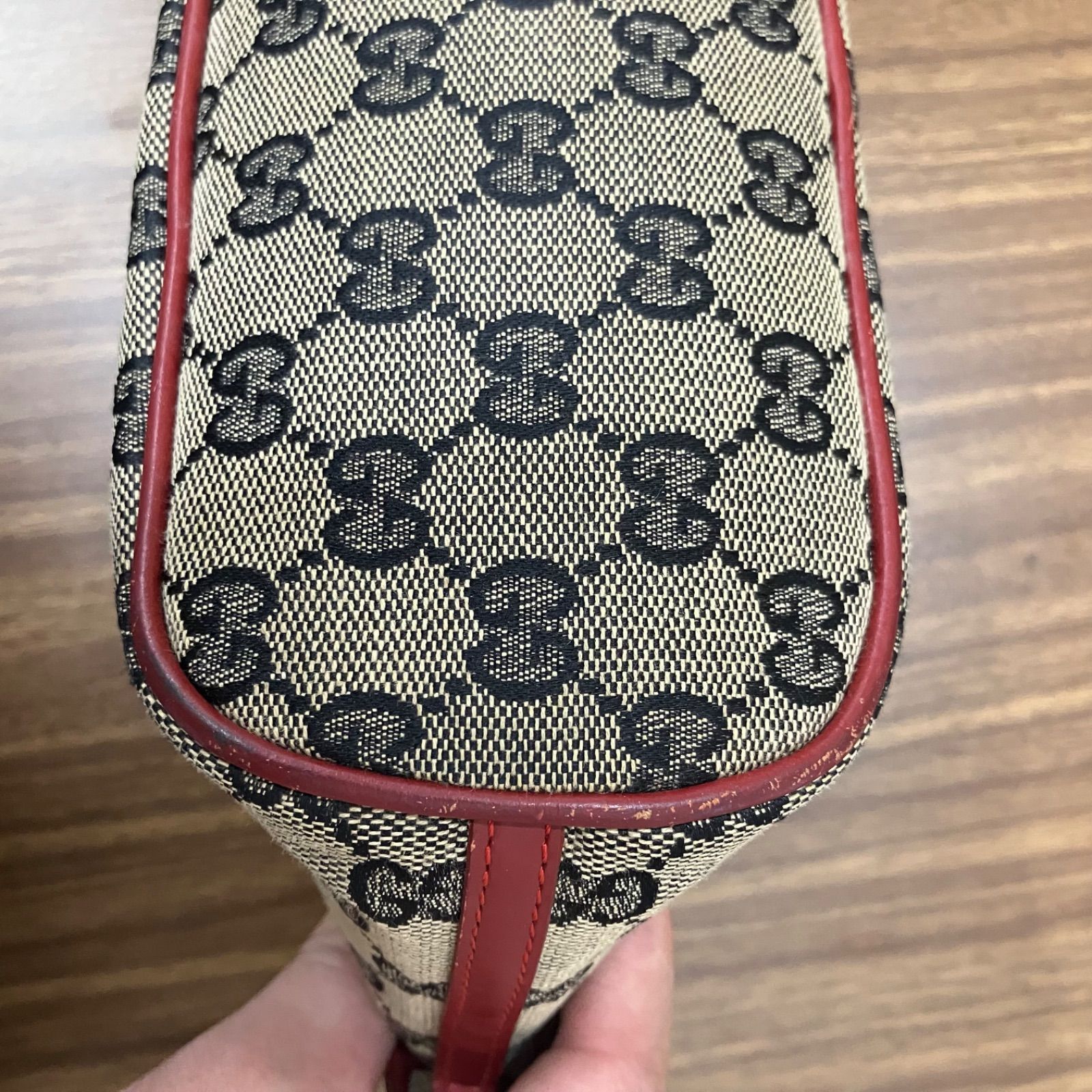 ◎GUCCI グッチ アクセサリーポーチ GGキャンパス 舟形 0391103