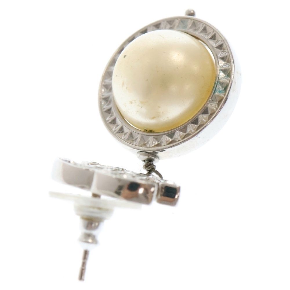 売れ筋介護用品も！ (シャネル) CHANEL ココマーク B18B フェイク  