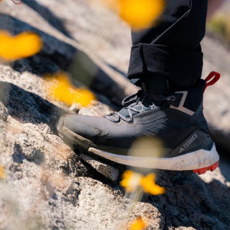 トレッキングシューズ 27.5 黒 テレックス アディダス GORE-TEX 靴 