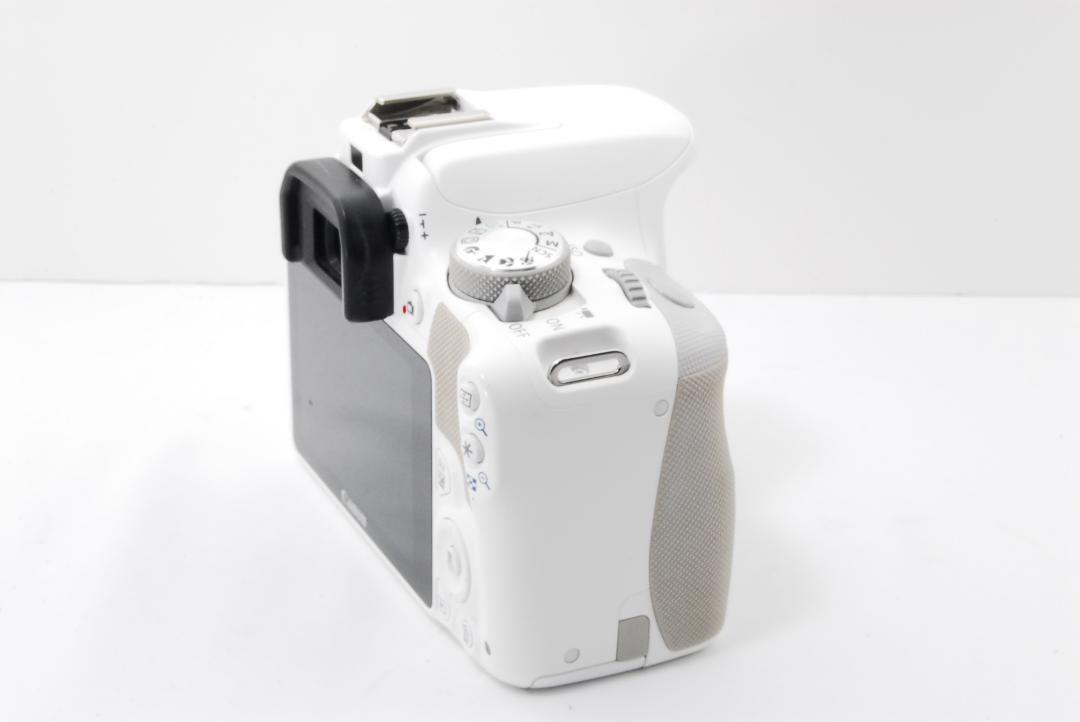 スマホ転送♥️ホワイトボディ♥️キャノンkiss x7単焦点♥️+おまけ付き♪ スマホ転送♥️ホワイトボディ♥️キャノンkiss x7単焦点♥️+おまけ付き♪