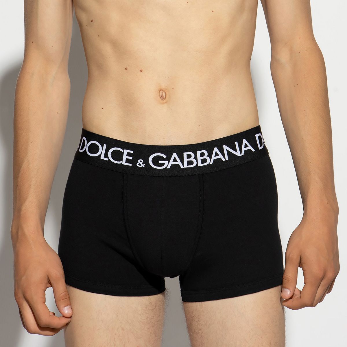3 DOLCE-GABBANA