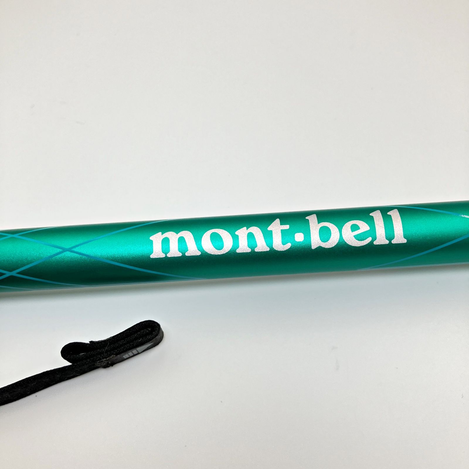 ◇mont・bell モンベル トレッキングポール アルパインポール グリーン カムロック アンチショック S cs KB/C - メルカリ