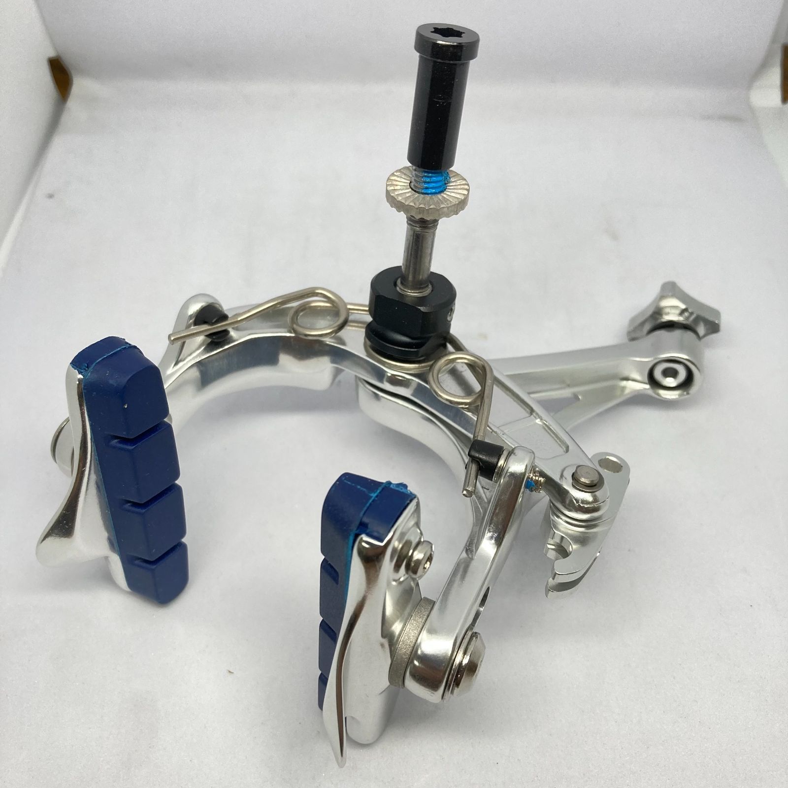 ディズナ　アルミニウム キャリパーブレーキ シルバー 訳あり」Dixna（ディズナ）バンテージブレーキモア フロント